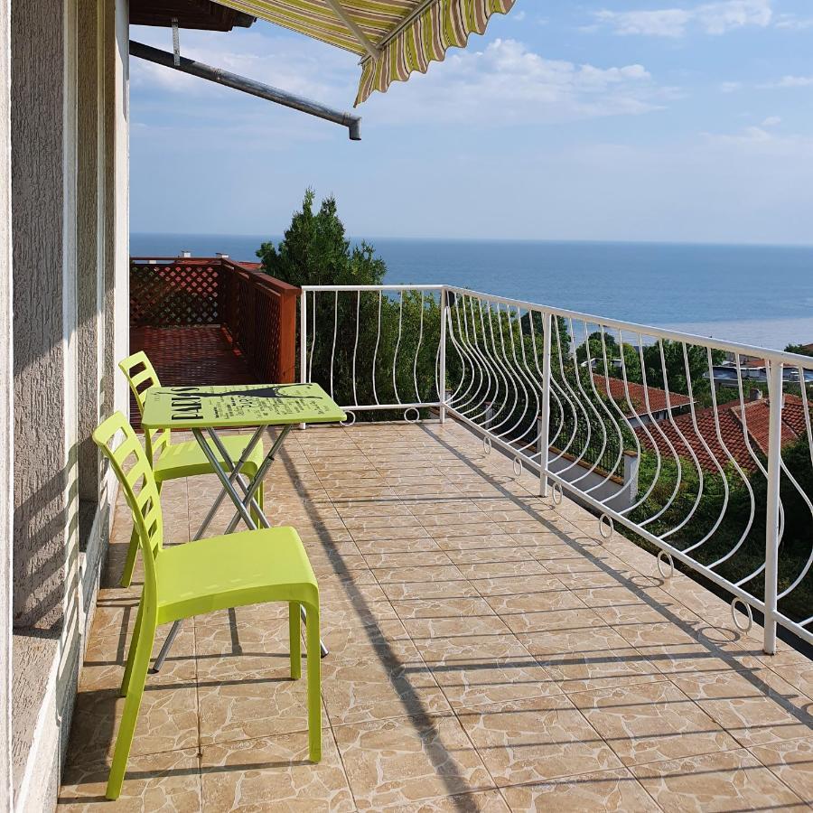 Villa Dechkoni Kavarna ภายนอก รูปภาพ